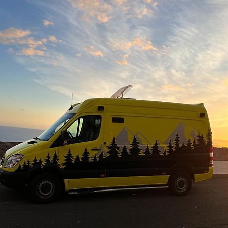 On Road- Feel Freedom With Campervan! Guincho  Exterior photo