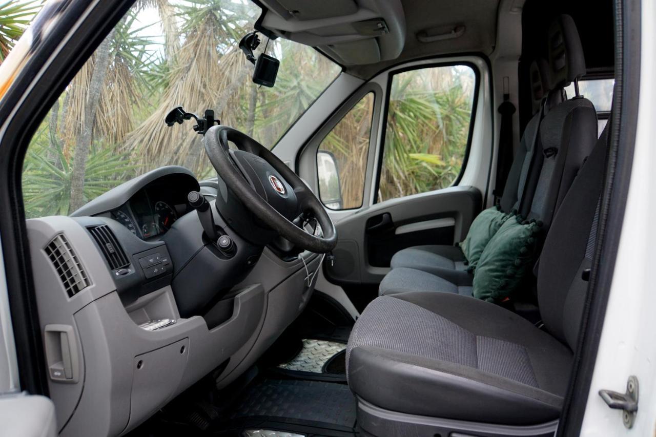 On Road- Feel Freedom With Campervan! Guincho  Exterior photo